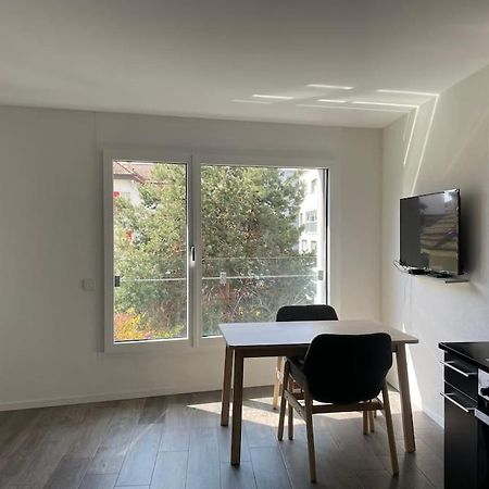 Proche Lausanne: Studio Bien Equipe Leilighet Prilly Eksteriør bilde
